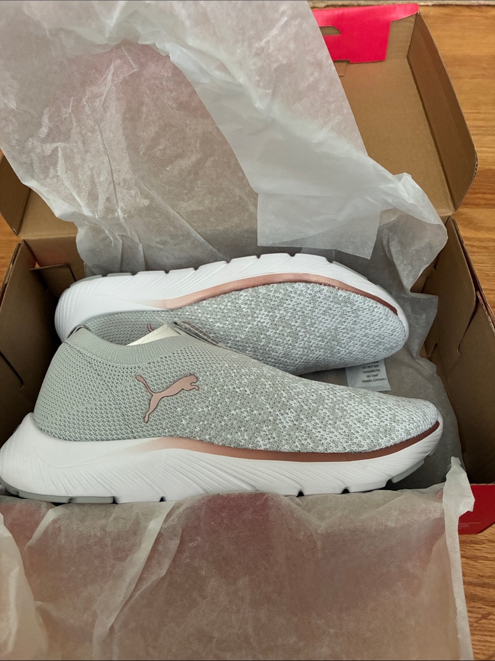 Brand new puma, soft ride Remi slip on knit shoes size 6 women’s